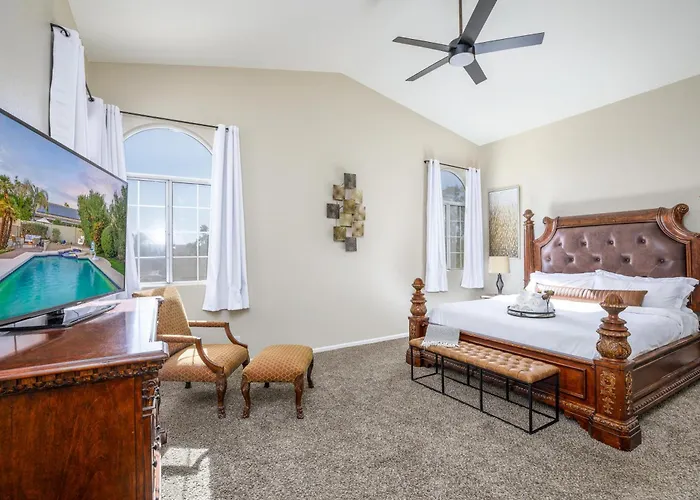 Basketball Game, Heated Pool, Game Room, Phoenix