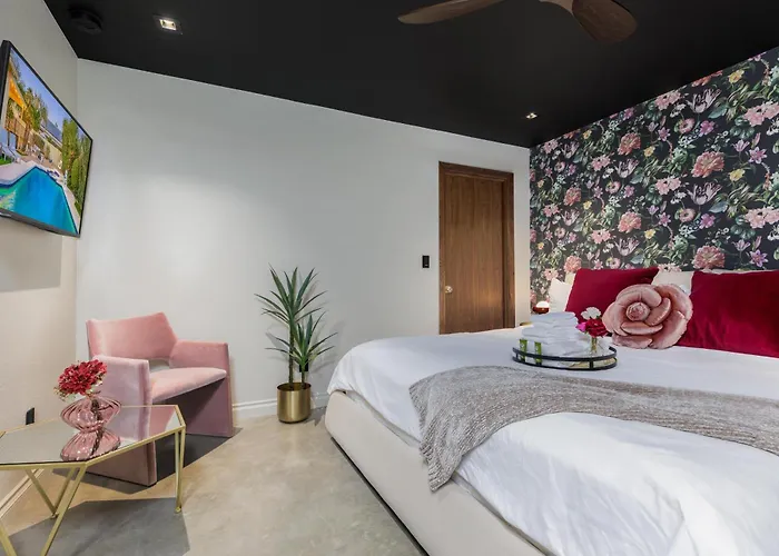 Holiday home Basketball Game, Heated Pool, Game Room, Phoenix